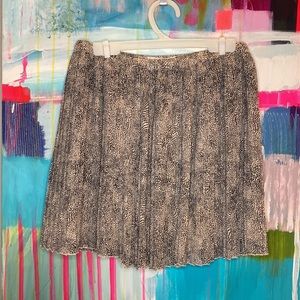Flowy patterned Mini skirt